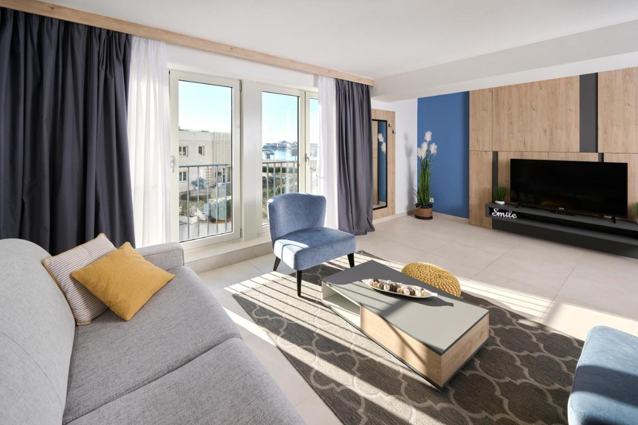 Vita Mirabilis Suite Umag Exterior foto