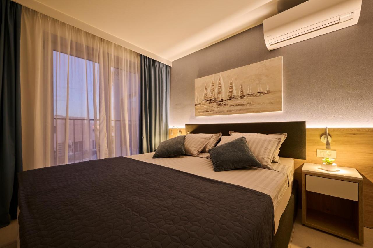 Vita Mirabilis Suite Umag Exterior foto